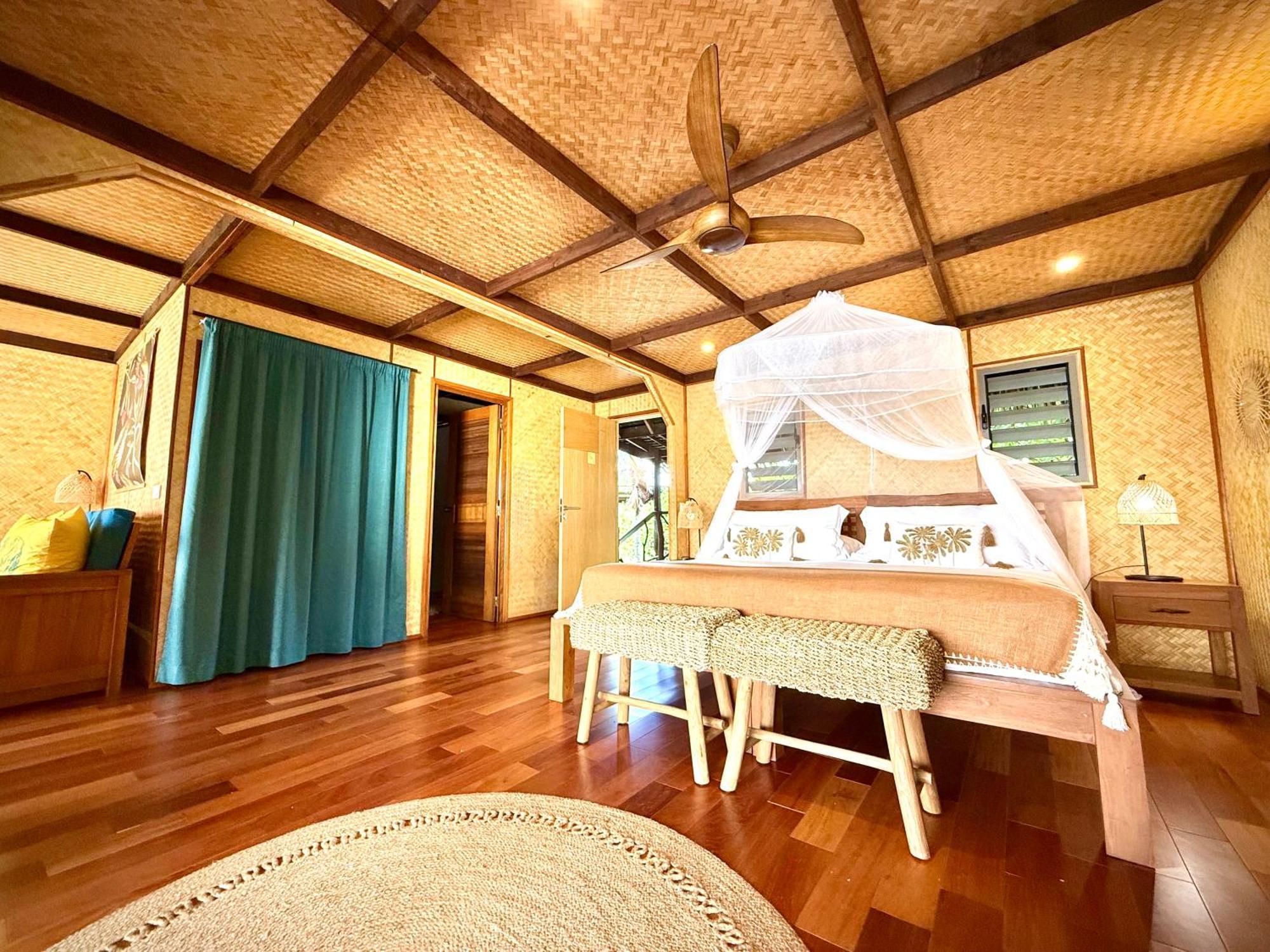 Hotel Eden Private Island Tahaa Patio  Esterno foto
